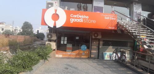 Sell Car in Sikandra-Bodla Road, Agra - CarDekho Gaadi Store